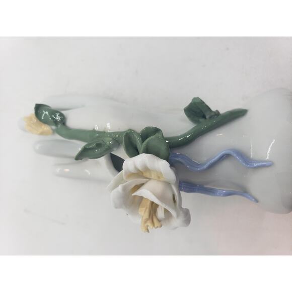 Vintage Porcelain Ceramic Hand Shaped 3D Vase Sculpted Rose Floral Decor - Picture 8 of 14